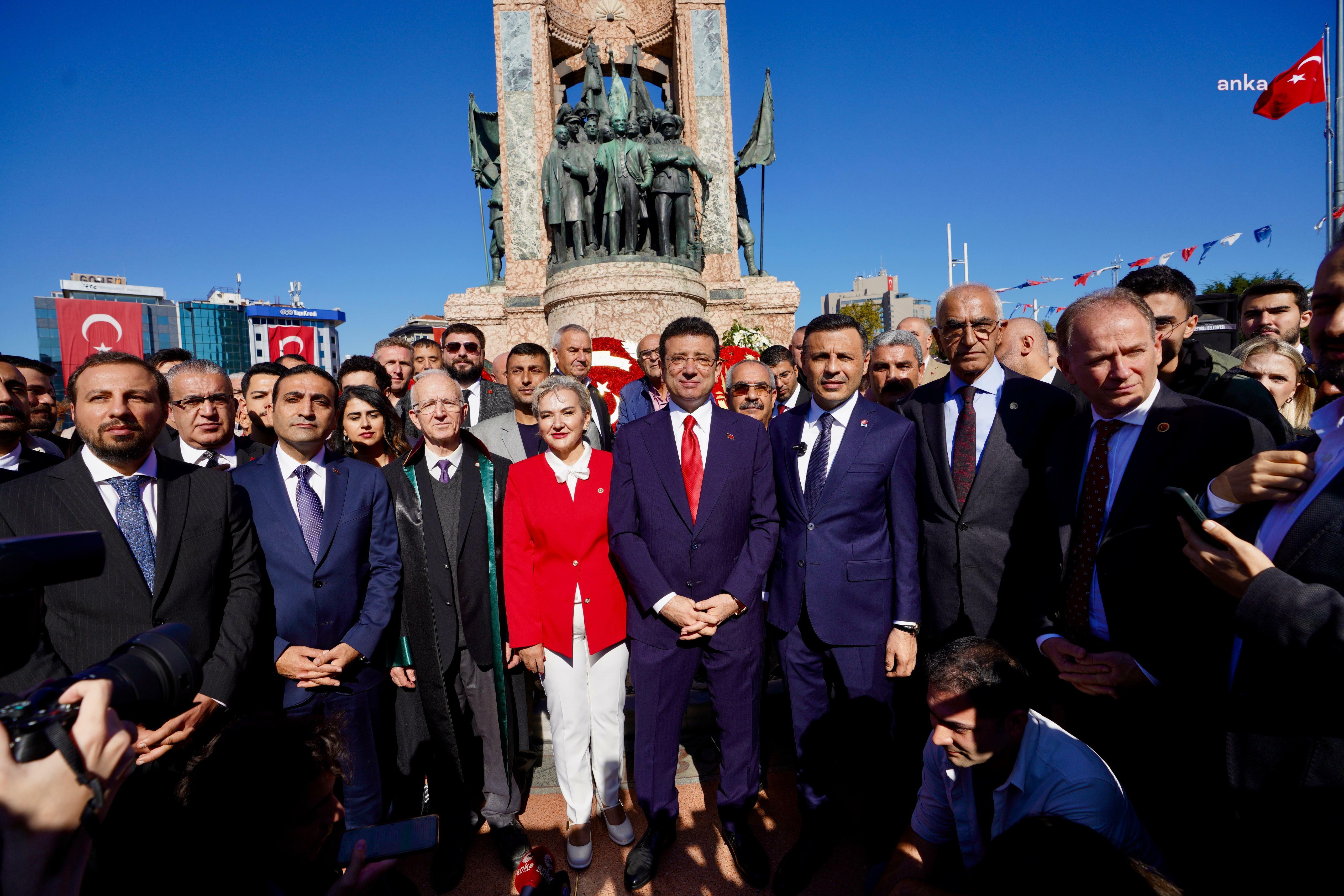 29 Ekim Cumhuriyet Bayramı Töreni Taksim'de Gerçekleşti