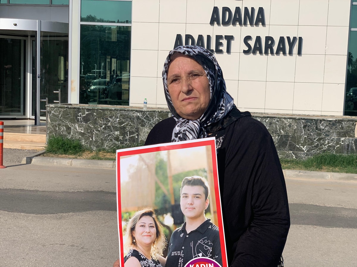 Adana'da Aile İçi Şiddet: Emekli Baba, Eşini ve Oğlunu Öldürdü