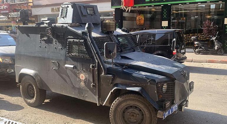 Adana'da Patlamamış El Bombası Bulundu