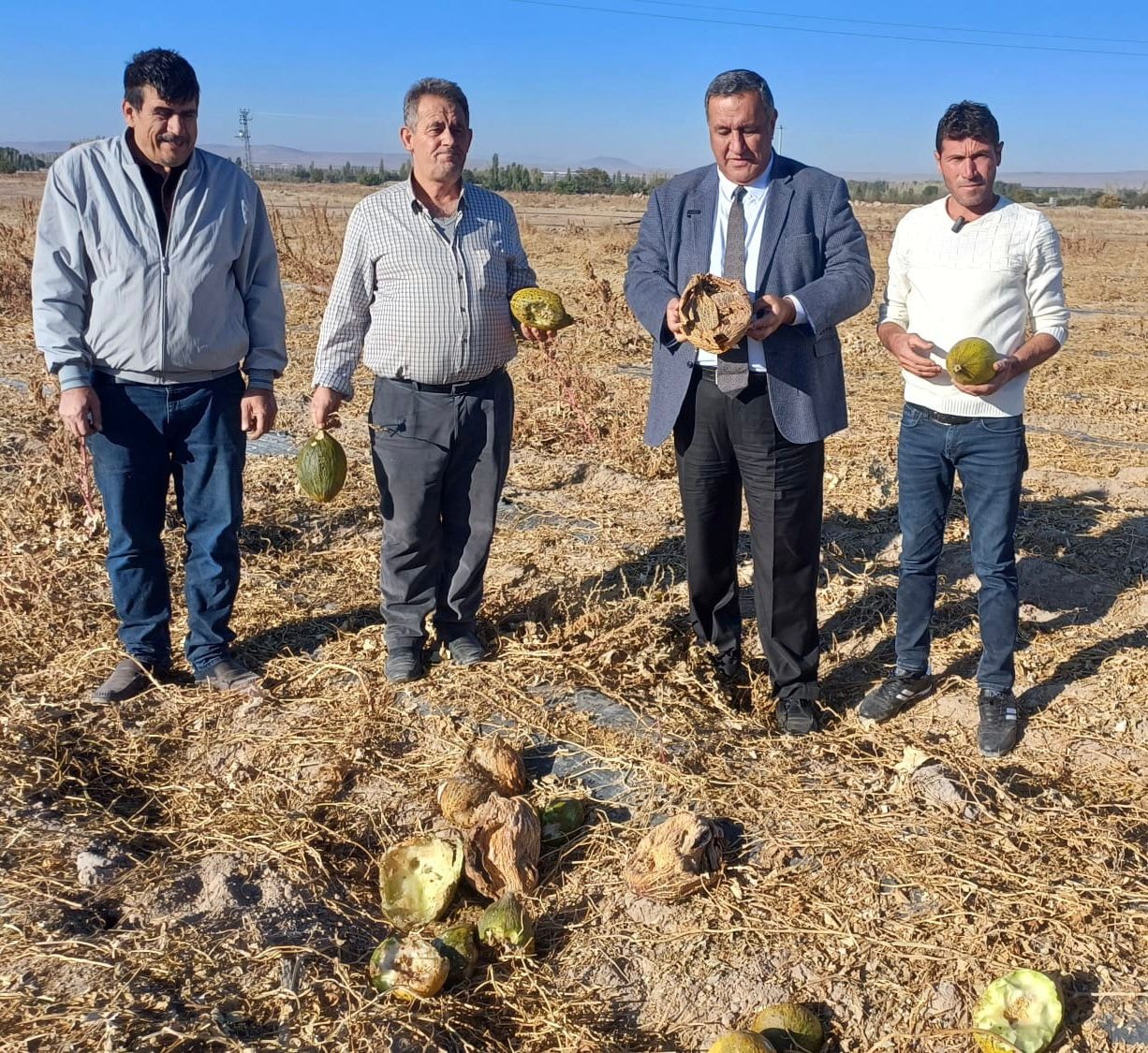 CHP Niğde Milletvekili Ömer Fethi Gürer, Kavun Üreticilerinin Sorunlarını Dile Getirdi