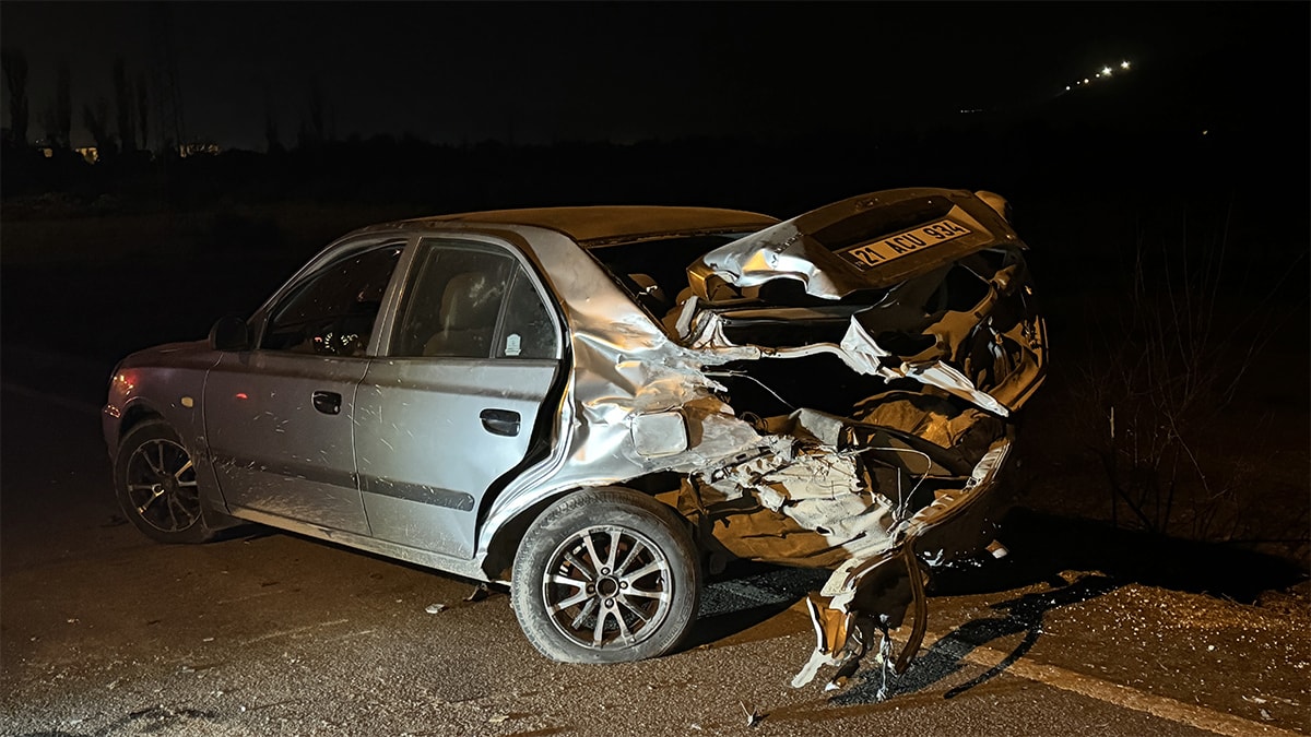 Diyarbakır Hani'de Trafik Kazası: 3 Ölü, 3 Yaralı