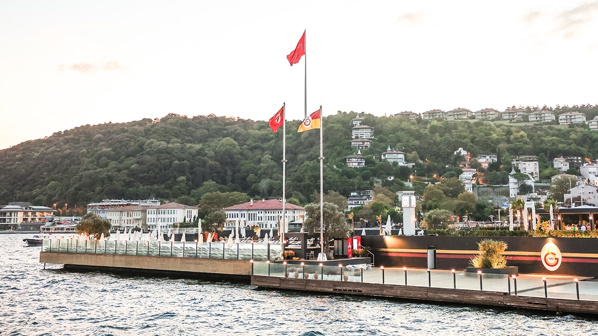 Galatasaray Adası ve Genel Kurul Toplantısı Tartışmaları