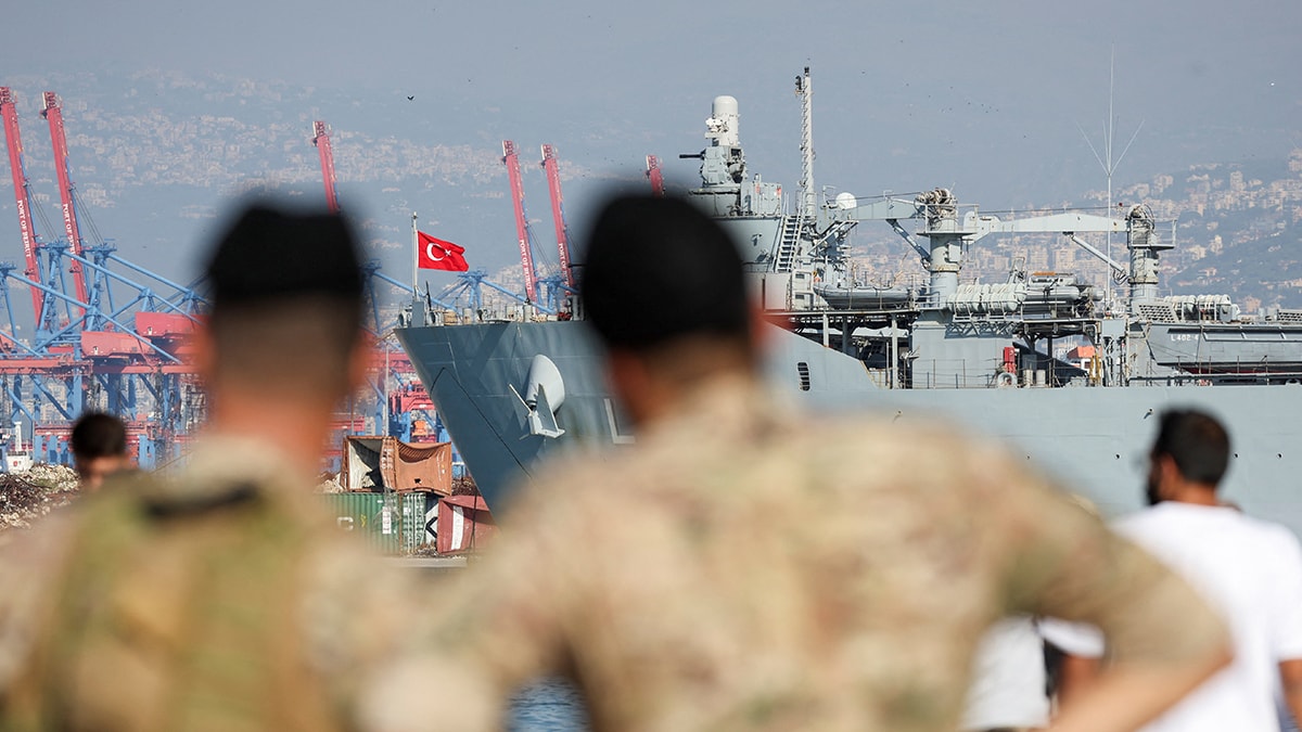 Lübnan'dan Türk Vatandaşlarının Tahliyesi Başladı