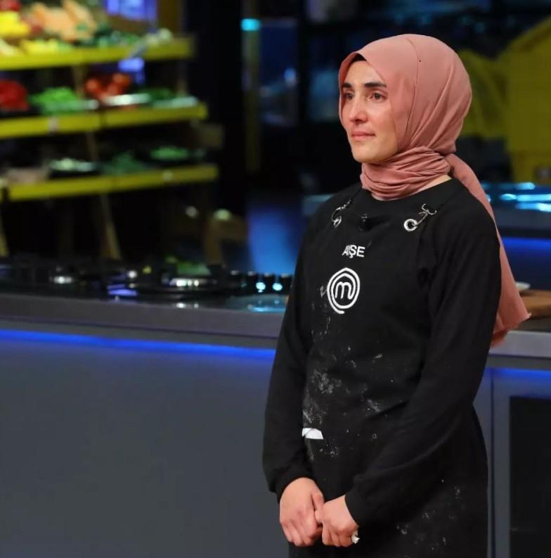 MasterChef'ten Elenen Ayşe Ekiz'e Destek Teklifleri