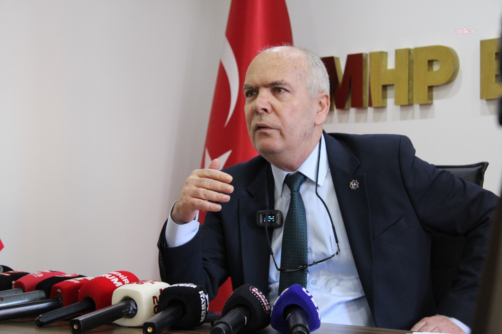 MHP Genel Başkanı Devlet Bahçeli'den Öcalan'a Sert Çağrı