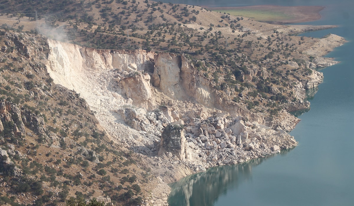 Siirt'te Heyelan Faciası: Piknikte Korku Dolu Anlar