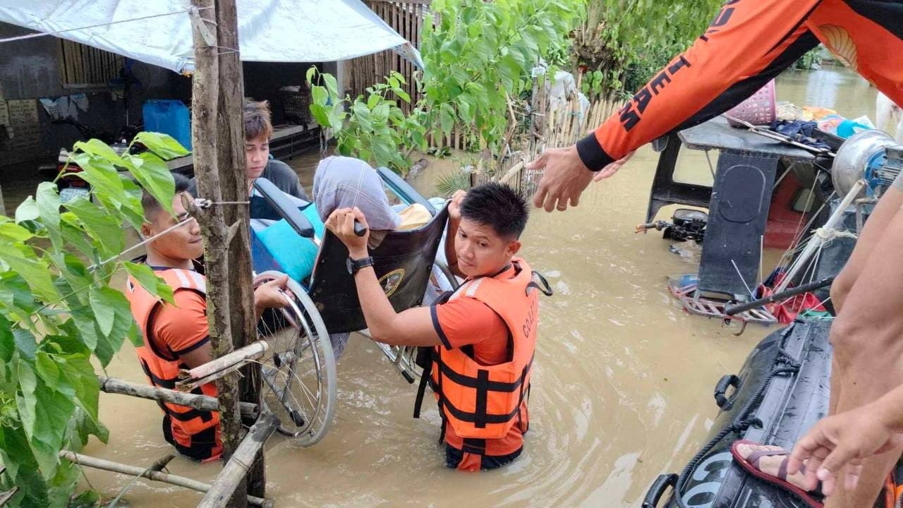 Trami Tropik Fırtınası Filipinler'de Felakete Yol Açtı