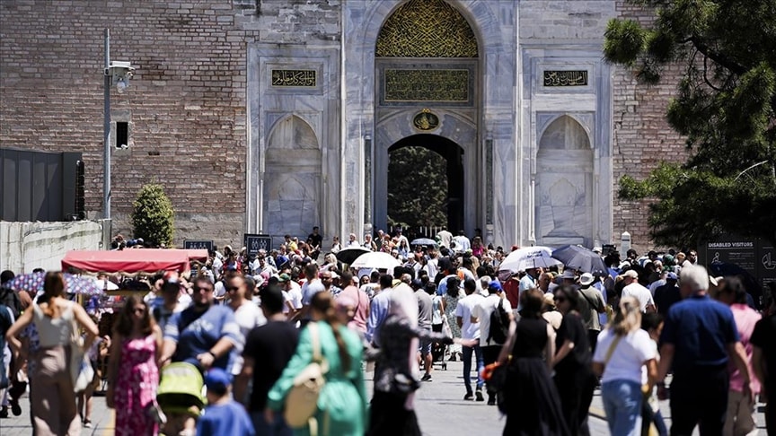 Türkiye'nin Nüfus Projeksiyonu ve Düşen Doğurganlık Hızları