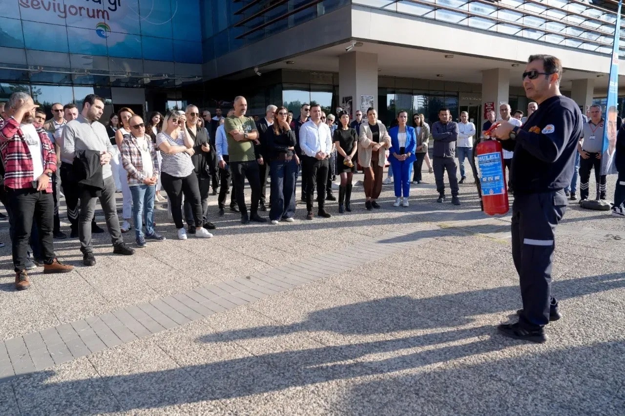 Adana'da Yangın Tatbikatı Eğitimi