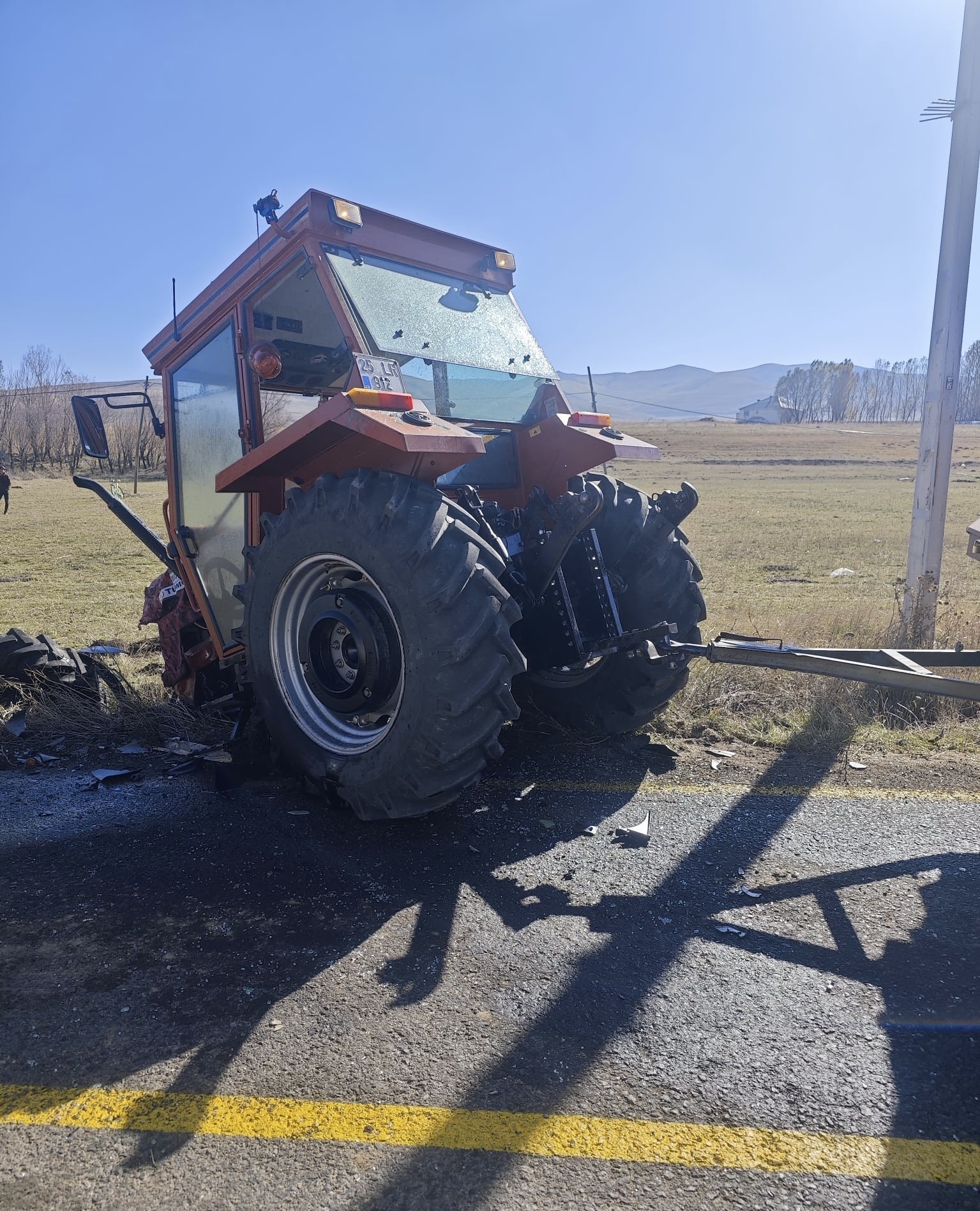 Ağrı'daki Trafik Kazaları: 9 Yaralı, 2 Ağır