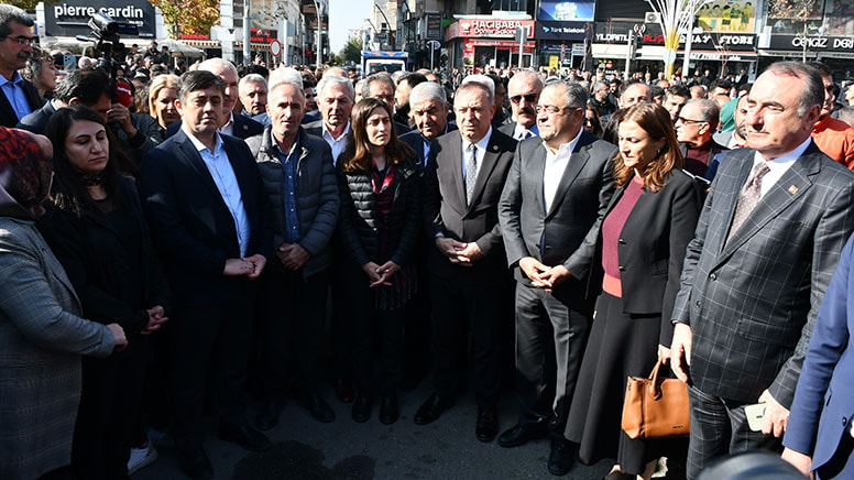 CHP'den Kayyum Atamalarına Sert Tepki