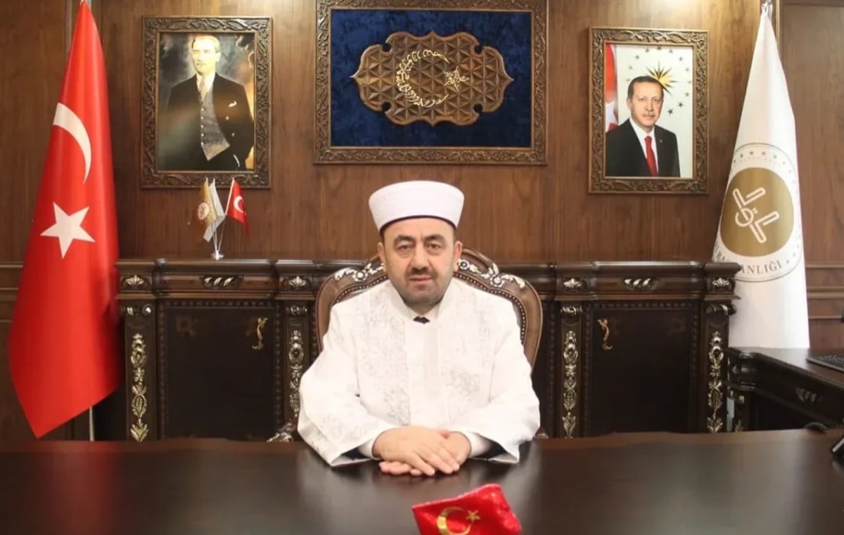 Diyanet İşleri Başkanlığı'ndan Milletvekili Aday Adayları ve Siyasi Etkiler