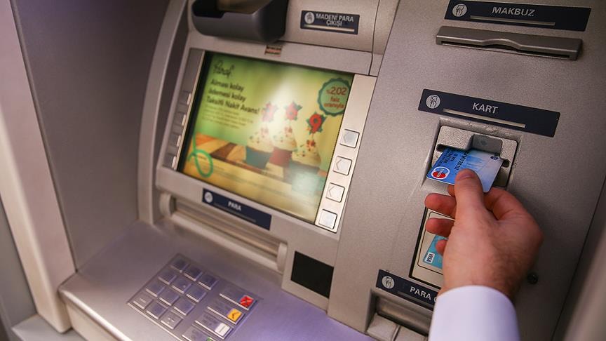 Türk Lirasındaki Değer Kaybı ve ATM Sorunları