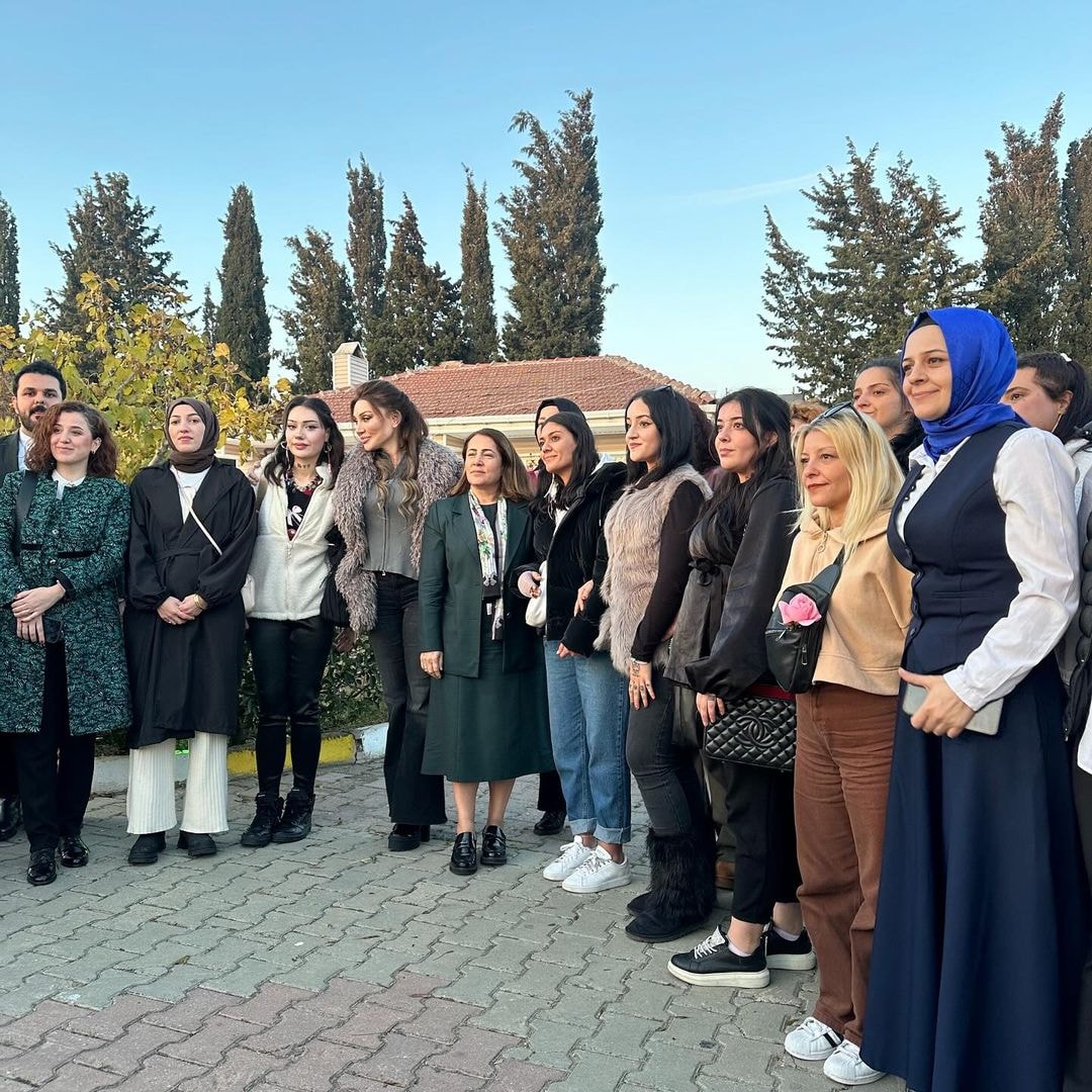 Umut Akyürek'in Kızı Melek Bal'ın Madde Bağımlılığı ile Mücadelesi